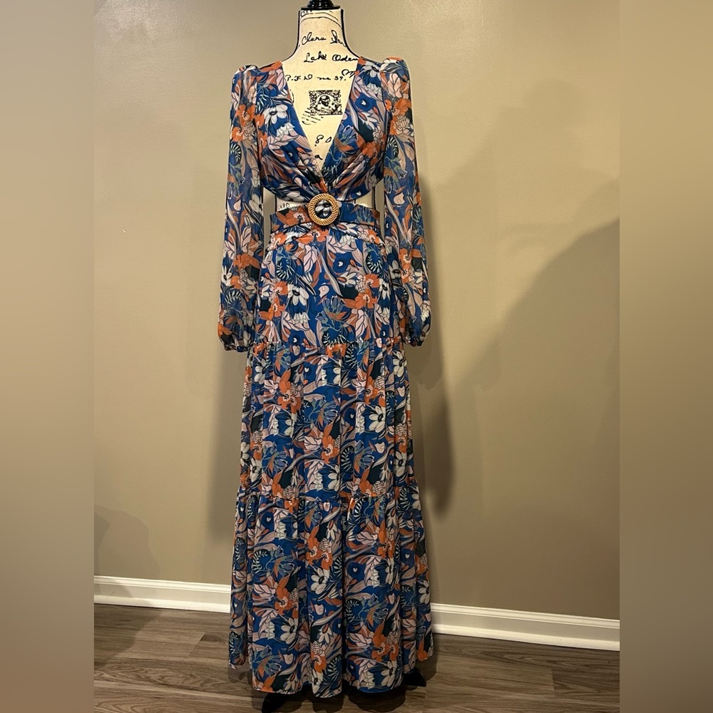Gianni Bini Lillian Floral Print Deep V-Neck Cut-Out Tiered A-Line Dress - Picture 5 of 16